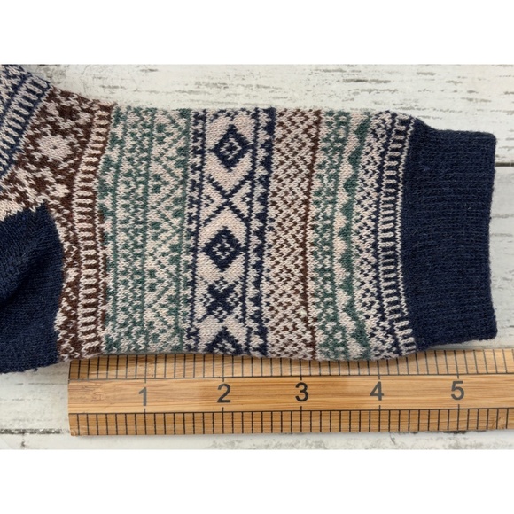 6 Pair Women’s Fashion Crew Socks (Fits Shoe Size 5-9) - Picture 7 of 8